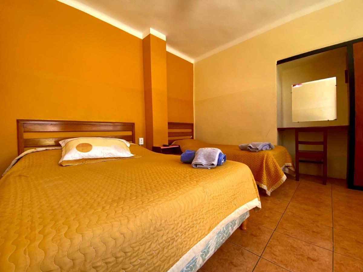 Hotel Mitru Tupiza Esterno foto