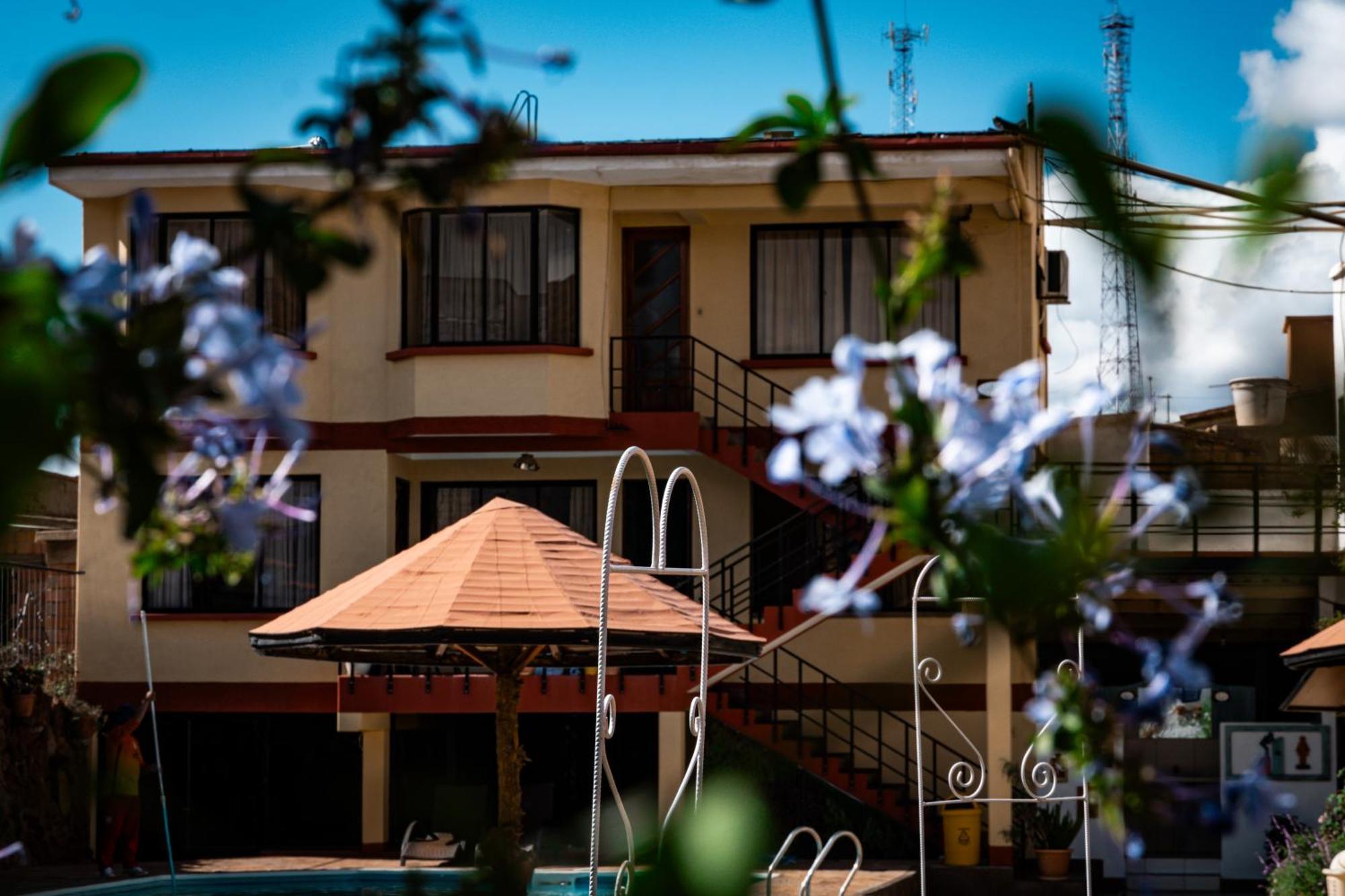 Hotel Mitru Tupiza Esterno foto