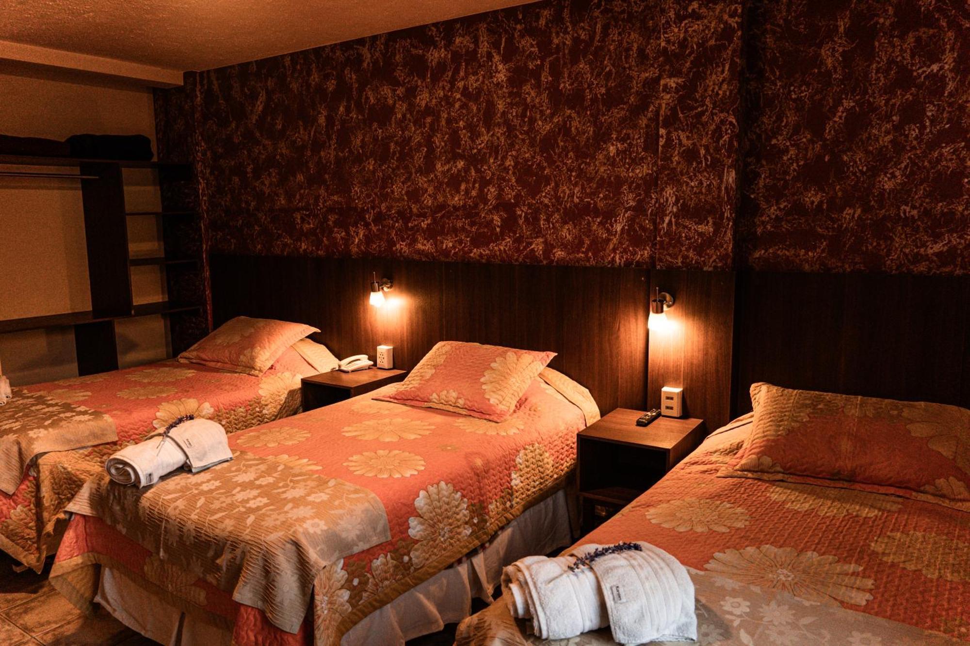 Hotel Mitru Tupiza Esterno foto